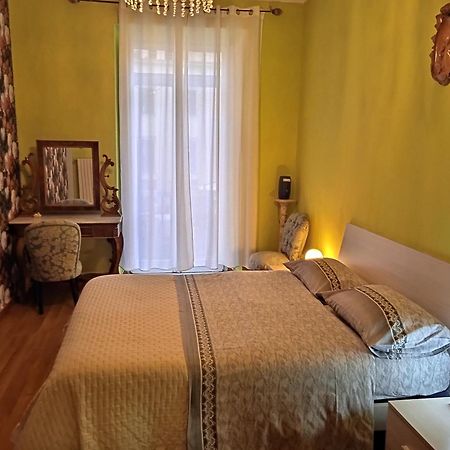 Marchesa Monamaria Lägenhet Salerno Exteriör bild